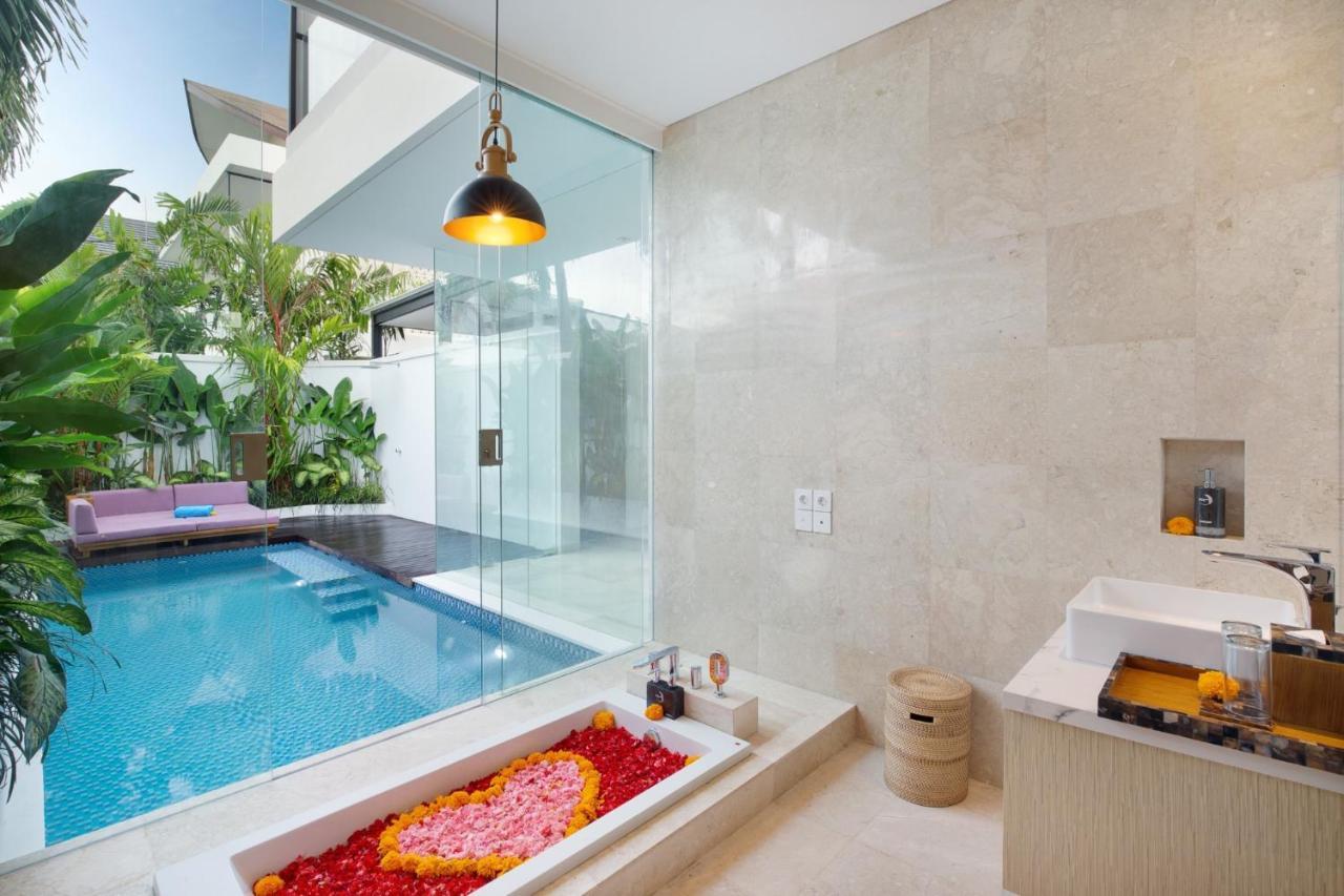 Eight Palms Villa Seminyak By Ini Vie Hospitality Bagian luar foto