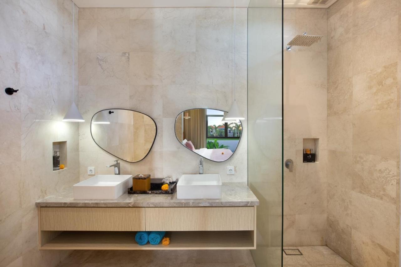 Eight Palms Villa Seminyak By Ini Vie Hospitality Bagian luar foto