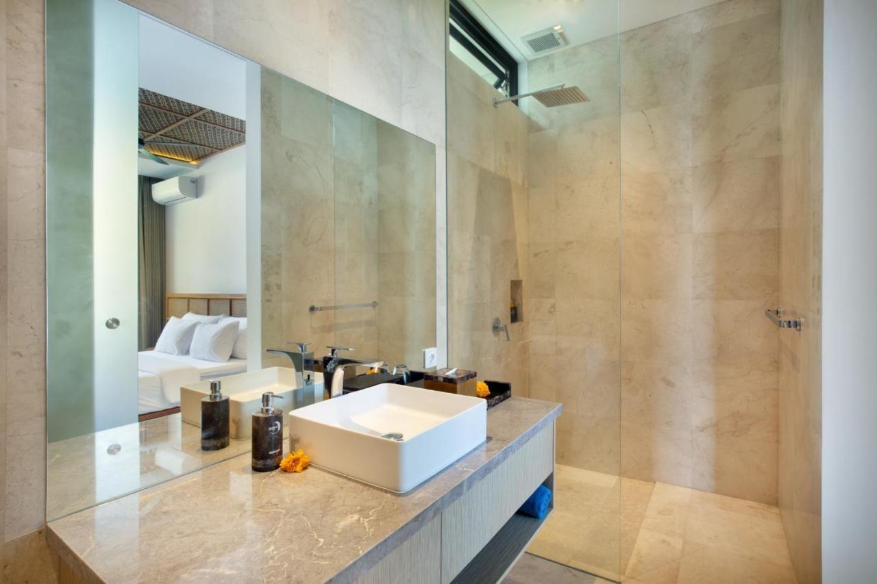 Eight Palms Villa Seminyak By Ini Vie Hospitality Bagian luar foto
