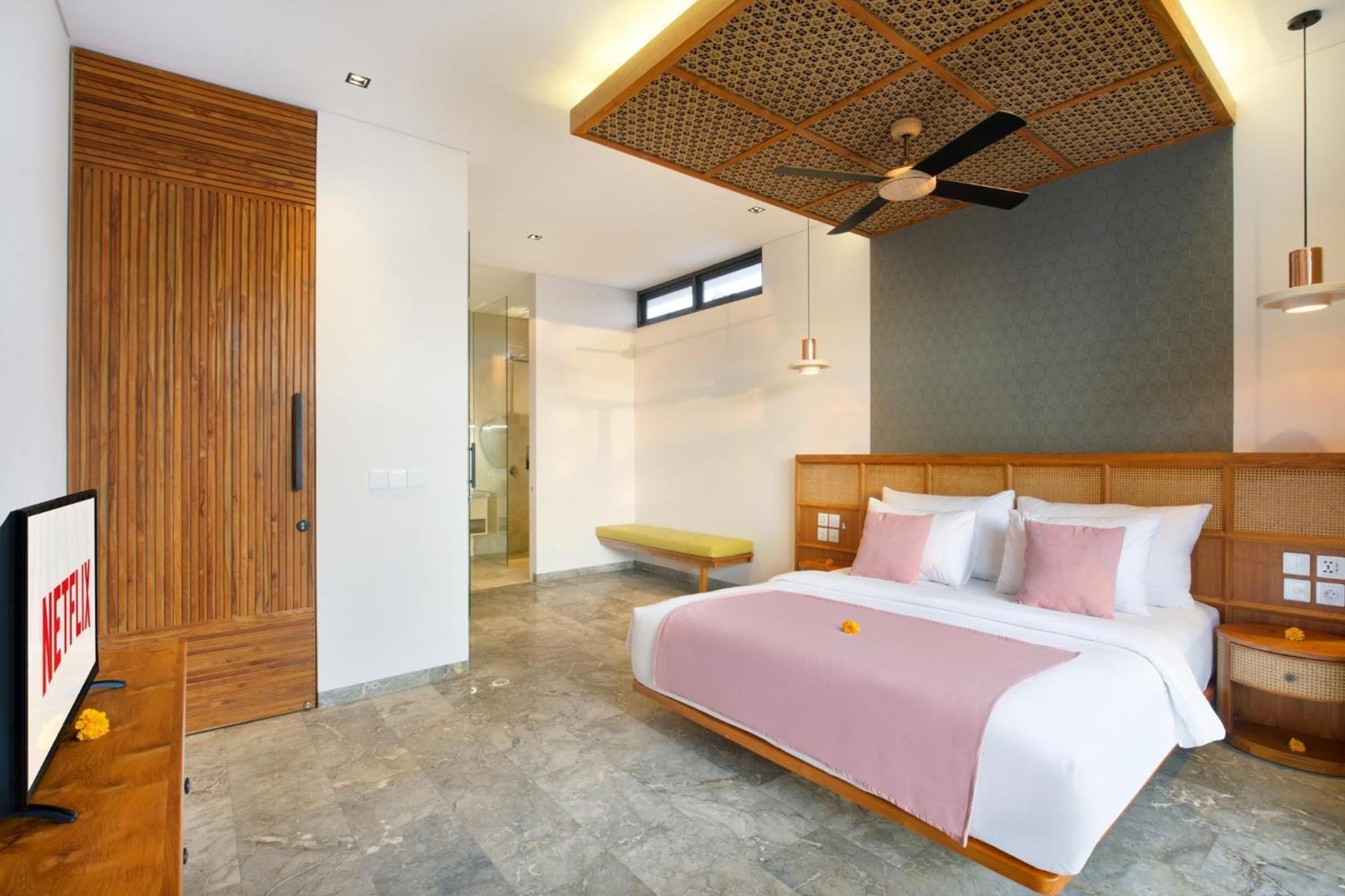 Eight Palms Villa Seminyak By Ini Vie Hospitality Bagian luar foto